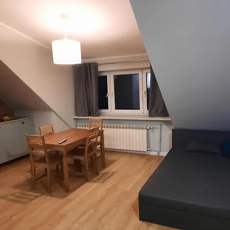 Habitación en casa particular Gosciniec Filmowy - Prywatny Dom Rodzinny *