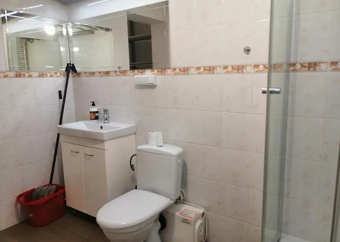 Homestay Gosciniec Filmowy - Prywatny Dom Rodzinny *