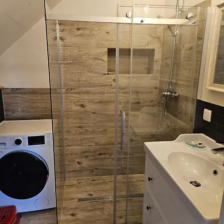 Gosciniec Filmowy - Prywatny Dom Rodzinny Homestay Warsaw